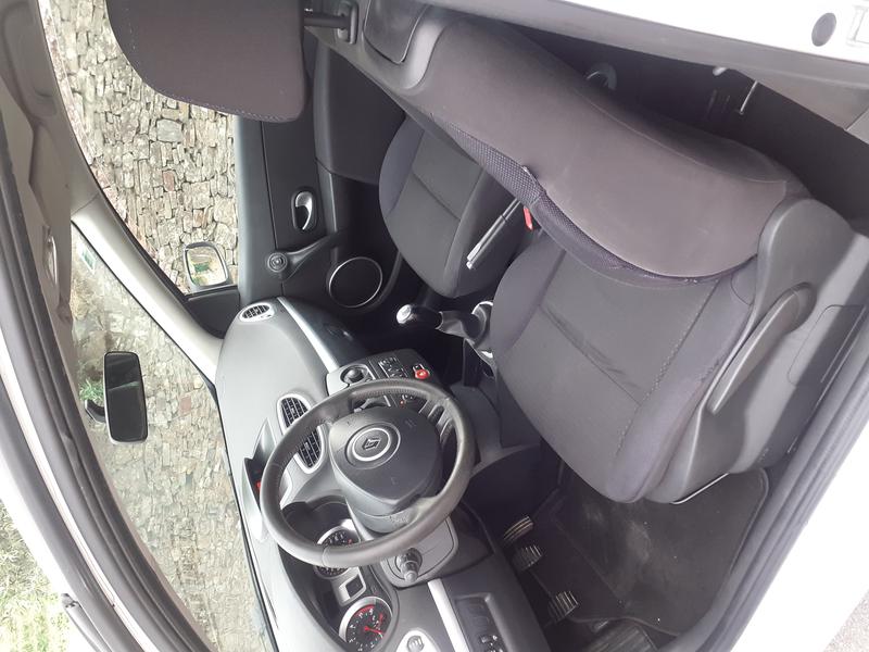 Renault Clio • 2009 • 400,000 km 5