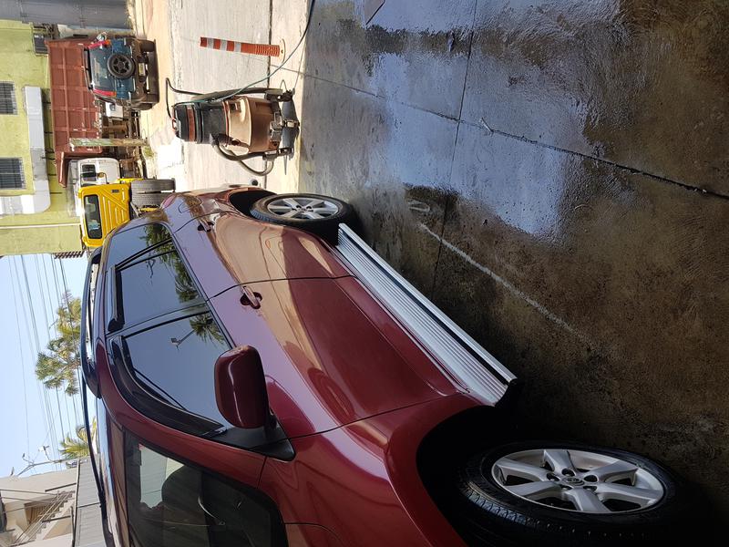 Toyota RAV4 • 2007 • 90,000 km 3