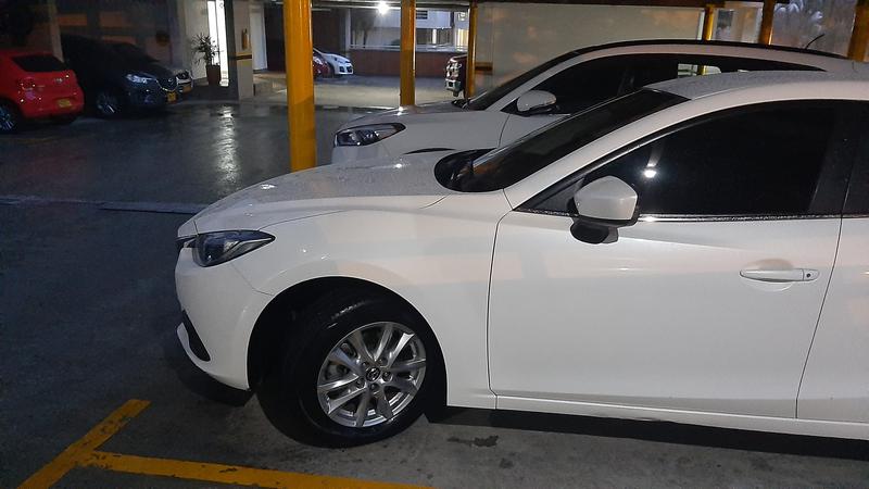 Mazda 3 • 2015 • 42,000 km 1
