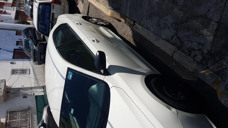 Volkswagen Jetta • 2015 • 60,000 km 3