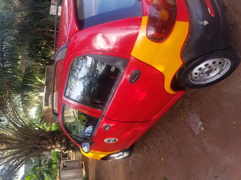 Daewoo  • 2012 • 25,000 km 3