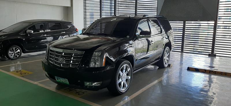 Cadillac Escalade • 2013 • 49,000 km 2