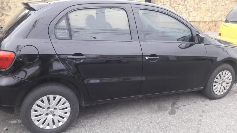 Volkswagen Gol • 2010 • 76,000 km 3