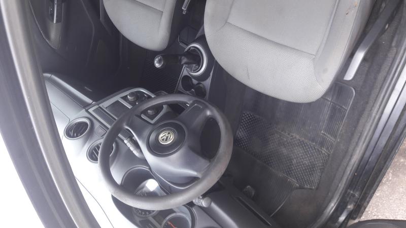 Volkswagen Gol • 2010 • 76,000 km 1