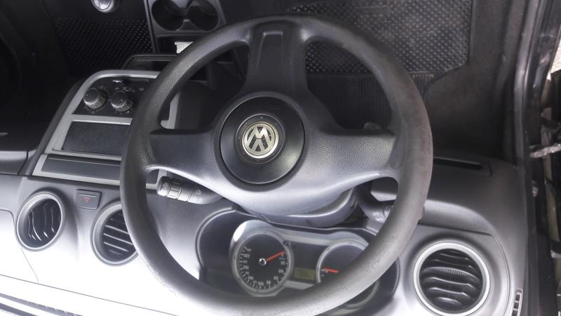 Volkswagen Gol • 2010 • 76,000 km 4