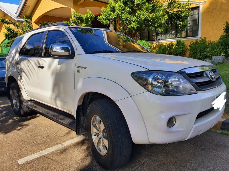 Toyota Fortuner • 2008 • 82,909 km 4