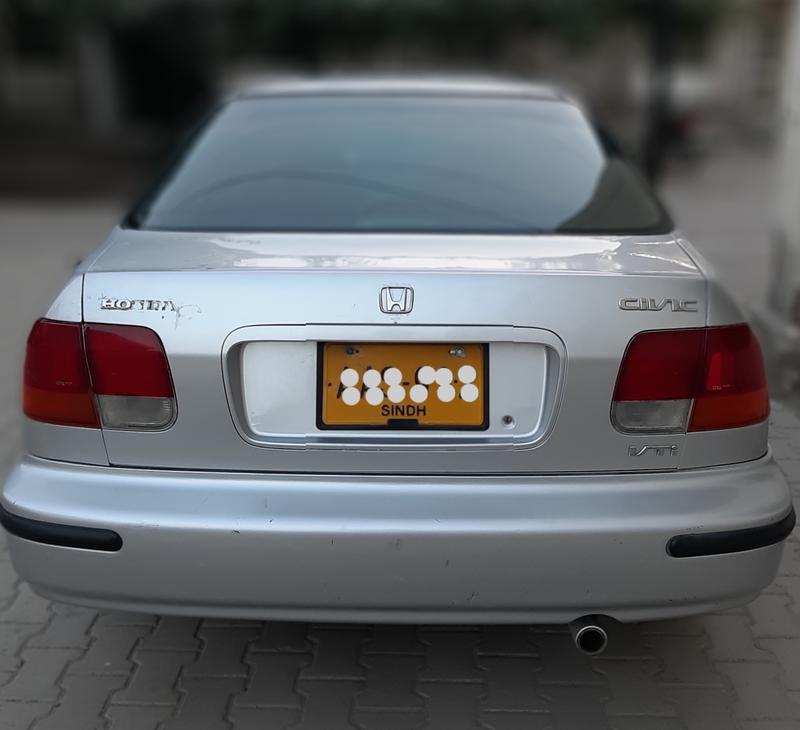 Honda Civic • 1997 • 100,000 km 7