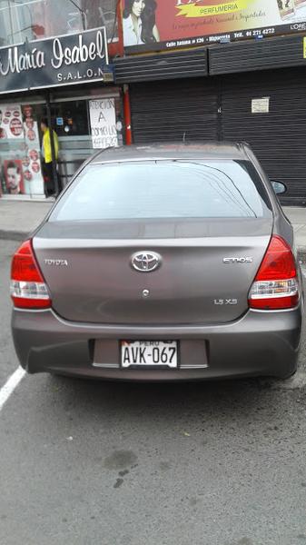 Toyota  • 2016 • 133,808 km 3