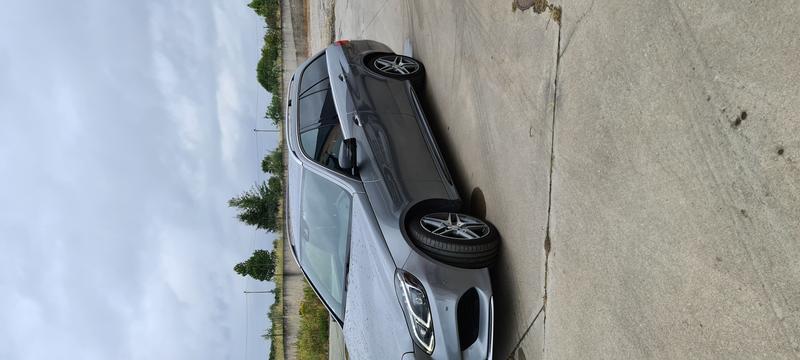 Mercedes-Benz E • 2014 • 19,000 km 1