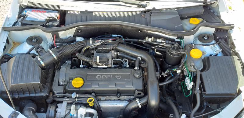 Opel Corsa • 2001 • 327,085 km 1