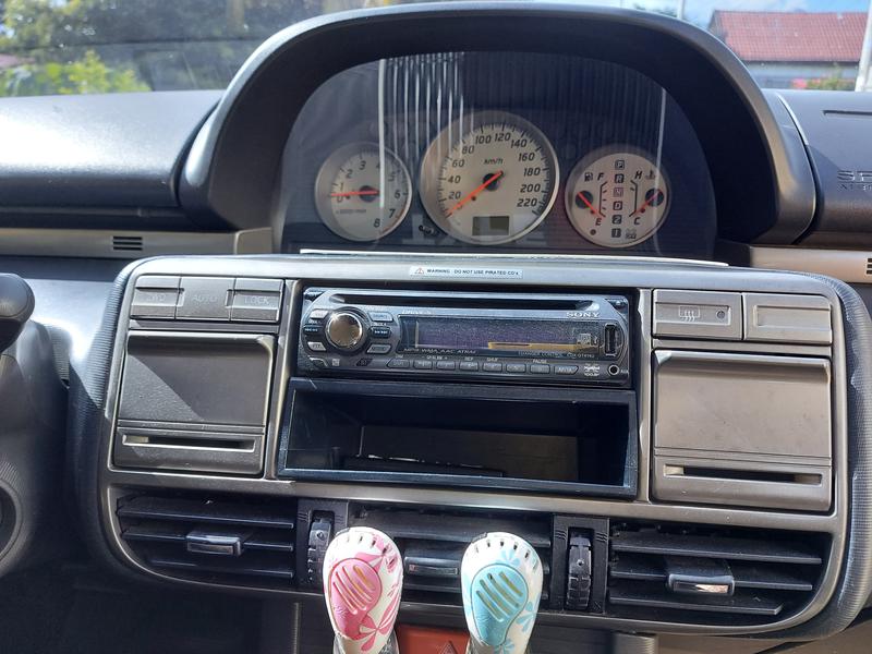 Nissan X-Trail • 2003 • 150,000 km 2