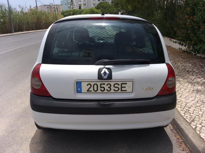 Renault Clio • 2001 • 270 km 2