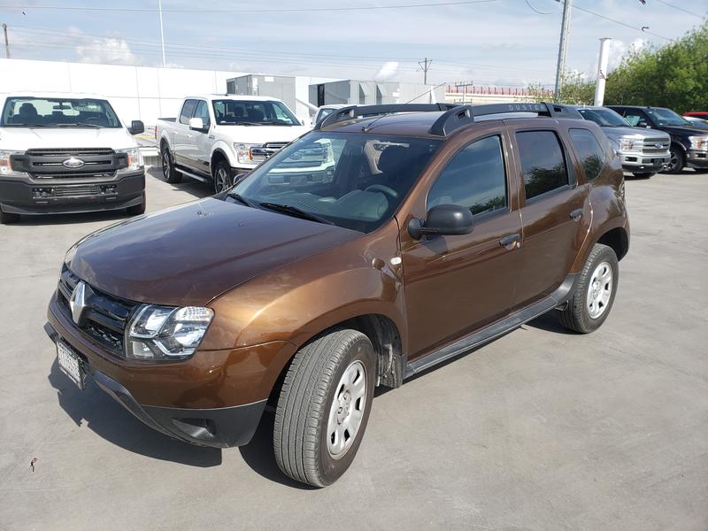 Renault Duster • 2017 • 36,000 km 4