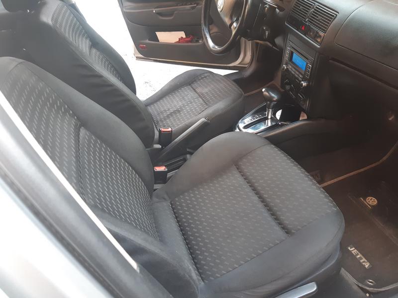 Volkswagen Jetta • 2001 • 199 km 1