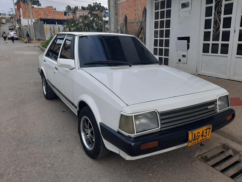 Mazda 323 • 1984 • 174,000 km 15