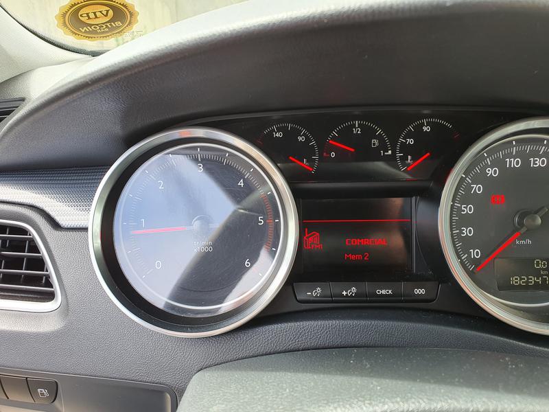 Peugeot 508 • 2011 • 182,000 km 9