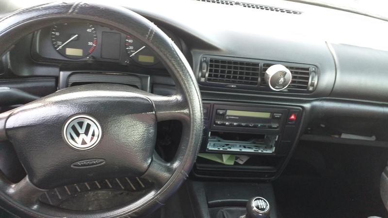 Volkswagen Passat • 1997 • 32,260 km 4