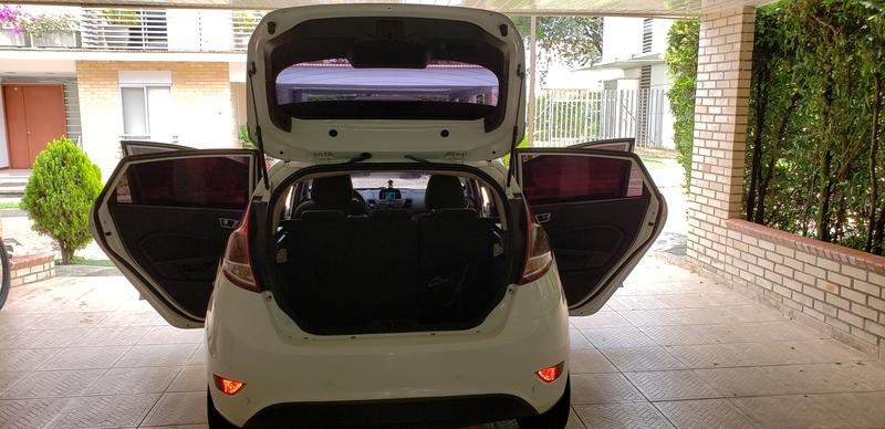 Ford Fiesta • 2014 • 57,000 km 10