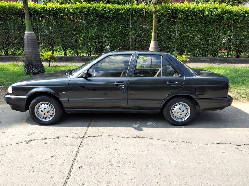 Nissan Sentra • 1996 • 10,000 km 2