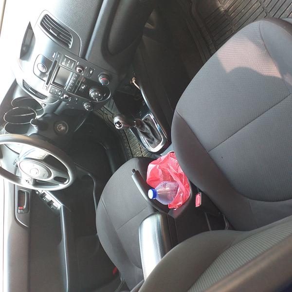 Kia Cerato • 2013 • 73,421 km 4