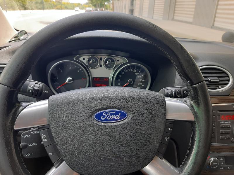Ford Focus • 2010 • 170,990 km 10
