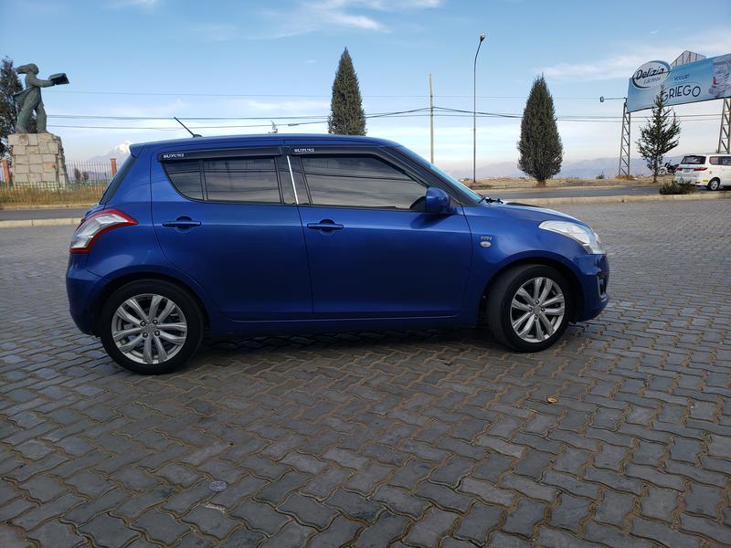 Suzuki Swift • 2015 • 64,000 km 1