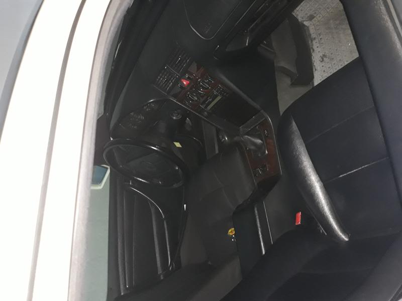 Mercedes-Benz 200 D • 1998 • 70,000 km 6