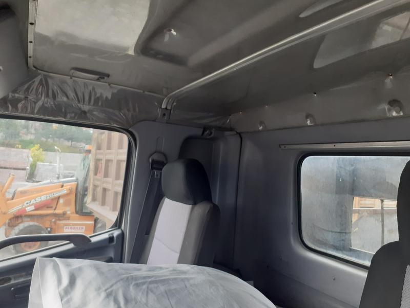 Hino FC 500 • 1991 • 350,000 km 2