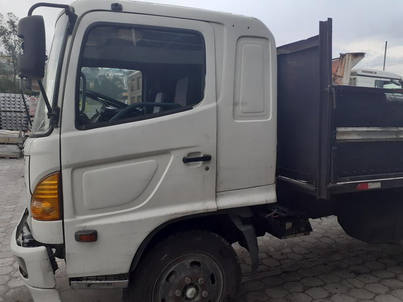 Hino FC 500 • 1991 • 350,000 km 1