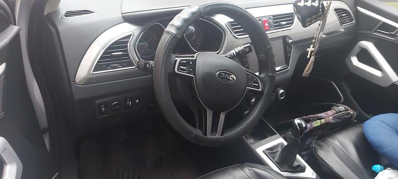 JAC S5 • 2018 • 29,800 km 12