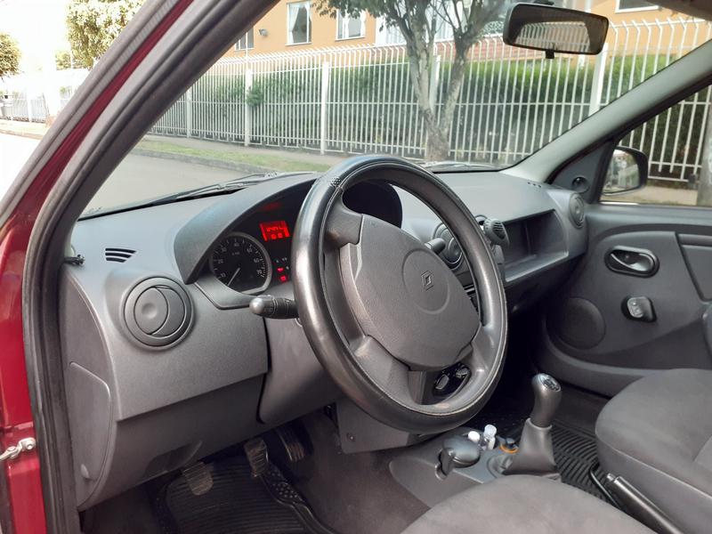 Renault Logan • 2010 • 125,000 km 5