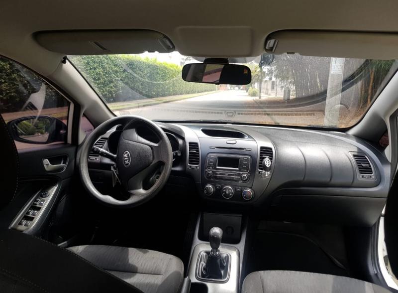 Kia Cerato • 2014 • 75,000 km 4