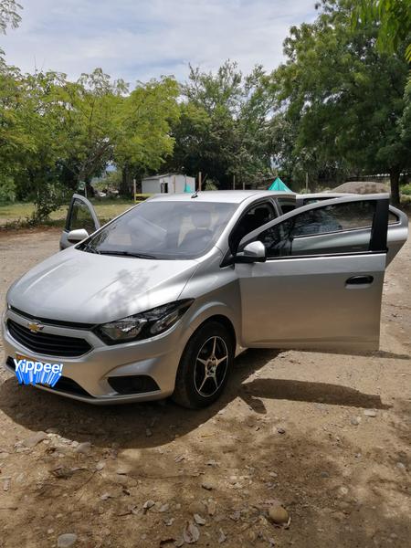Chevrolet Onix • 2019 • 23,000 km 4