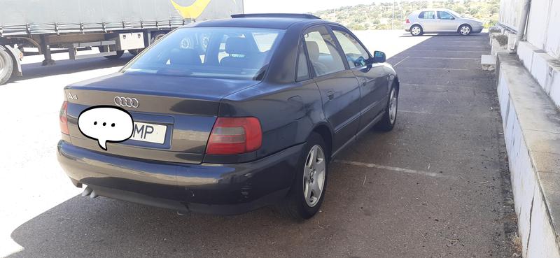 Audi A4 • 1999 • 260,000 km 3