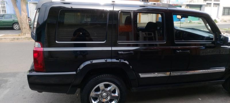 Jeep Commander • 2006 • 180,000 km 16