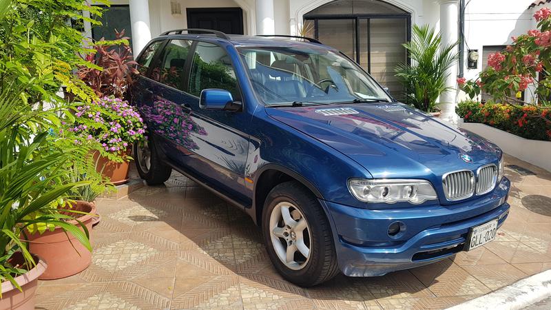 BMW X5 • 2002 • 3 km 4