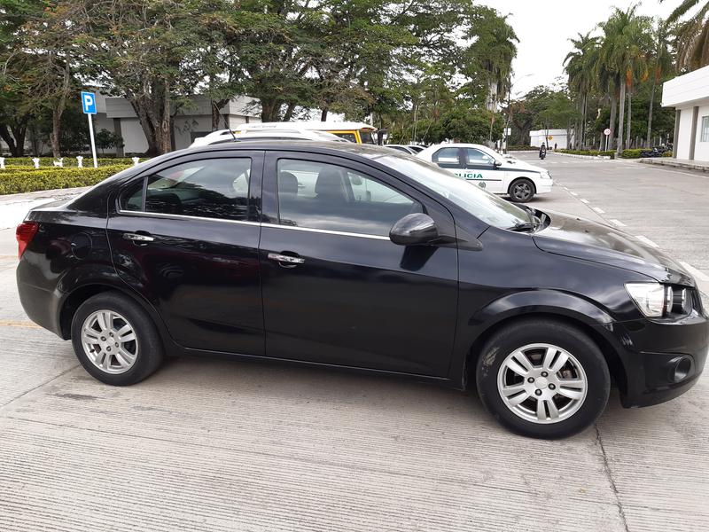 Chevrolet Sonic • 2014 • 110,000 km 1