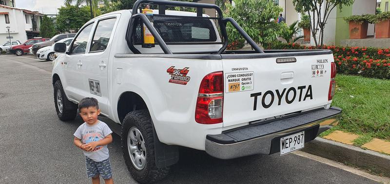 Toyota Hilux • 2014 • 220,000 km 3