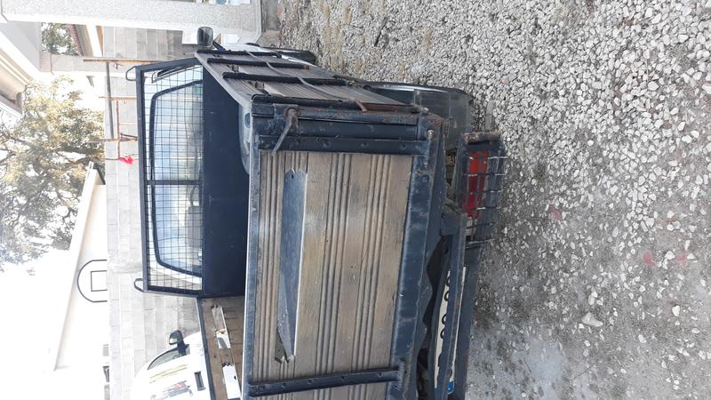 Toyota Hilux • 1989 • 300 km 4