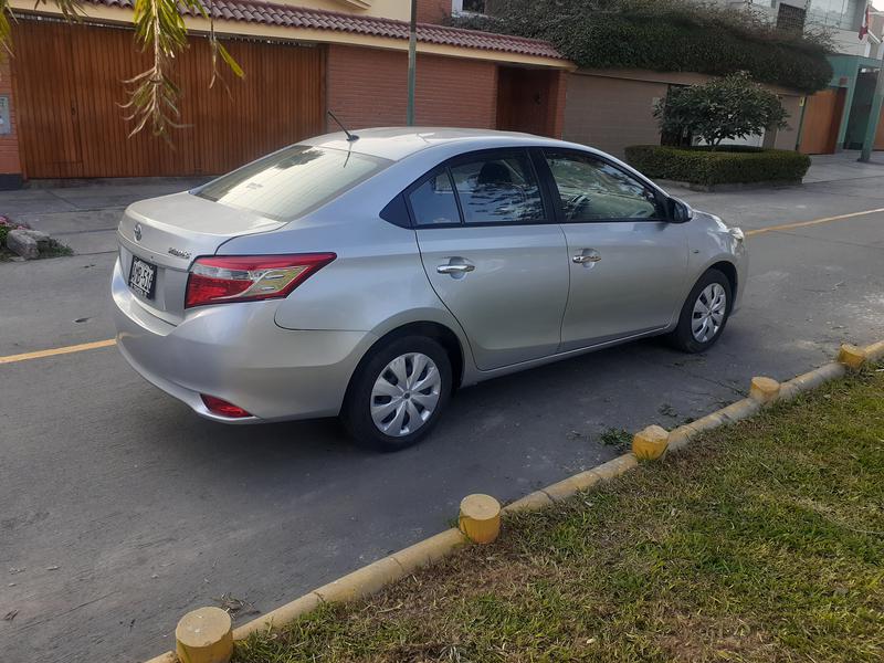 Toyota Yaris • 2016 • 55,000 km 6