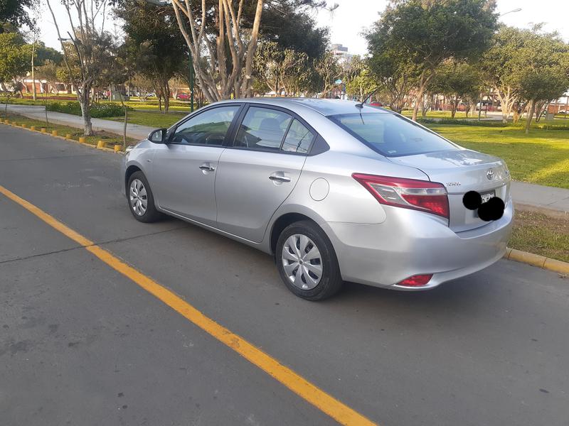 Toyota Yaris • 2016 • 55,000 km 4