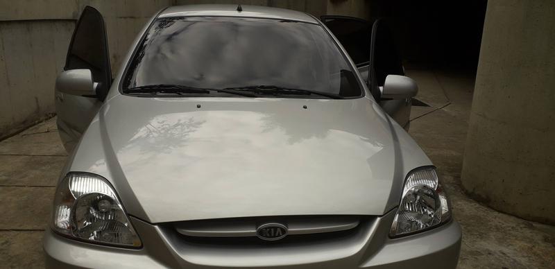 Kia Rio • 2010 • 56,400 km 6