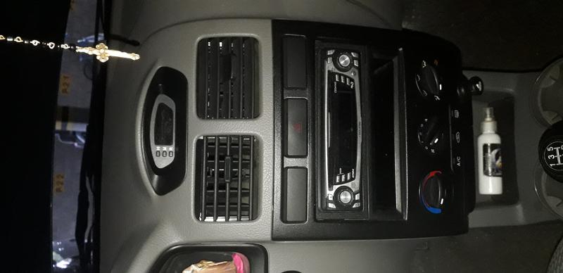 Kia Rio • 2010 • 56,400 km 3