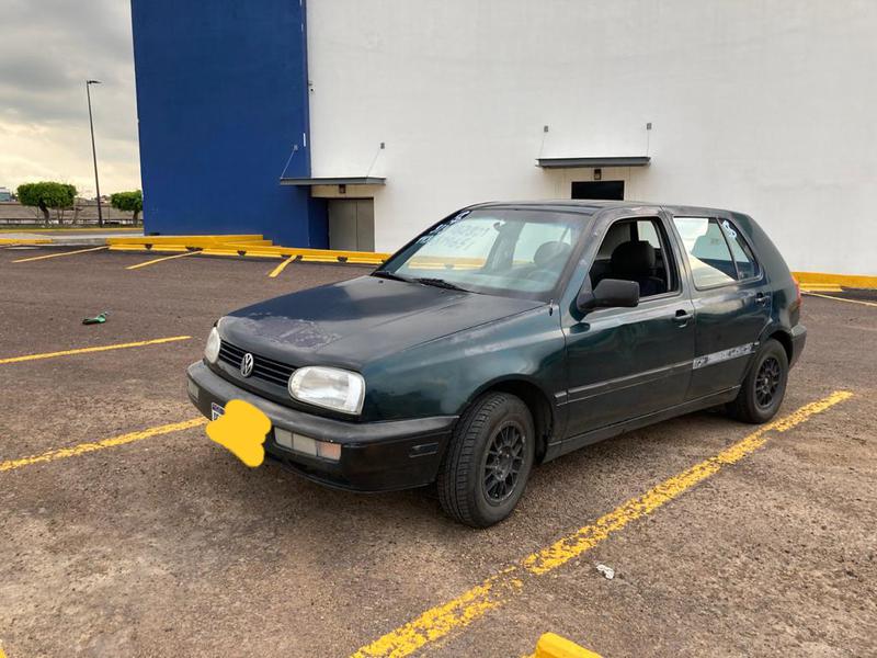 Volkswagen Golf • 1998 • 165,000 km 4