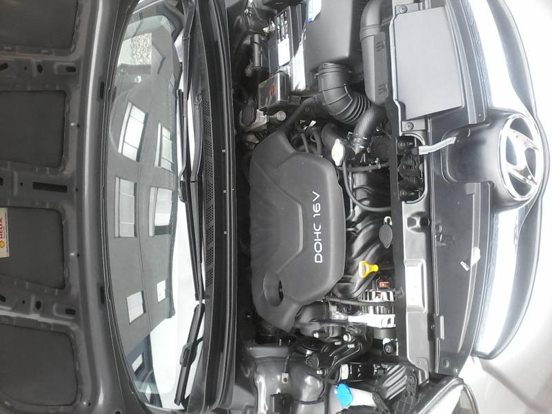 Hyundai Elantra • 2013 • 63,000 km 1