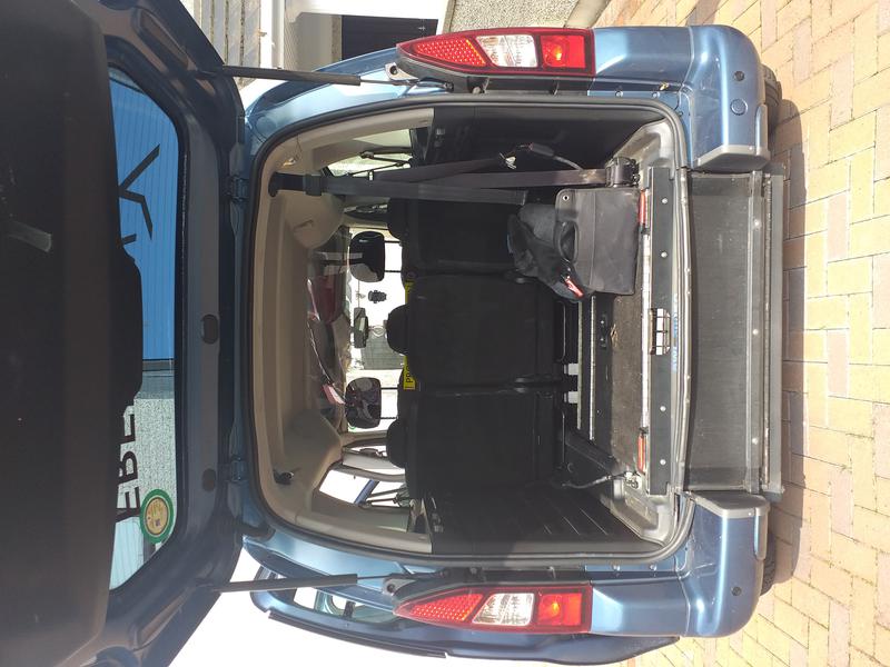 Peugeot 1007 • 2014 • 88,921 km 2