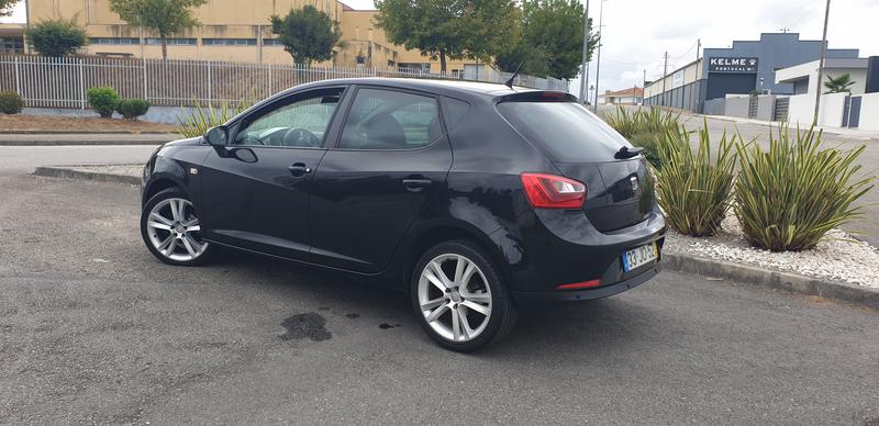 Seat Ibiza • 2010 • 168,000 km 2