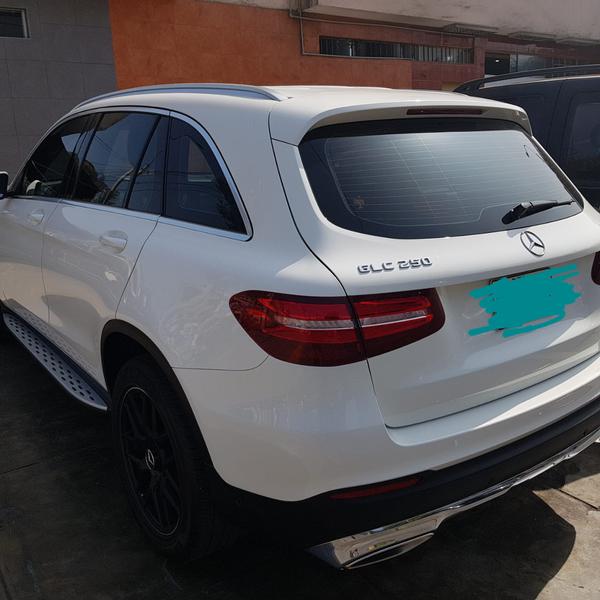Mercedes-Benz GLC • 2018 • 19,500 km 7