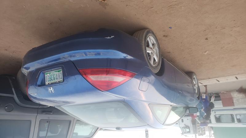 Honda Accord Coupé • 2004 • 122,000 km 3