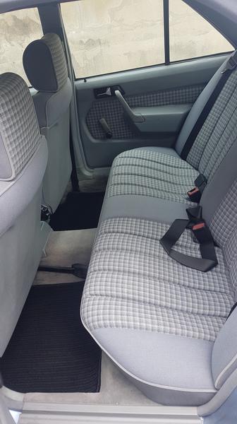 Mercedes-Benz 190 D • 1991 • 174,840 km 1